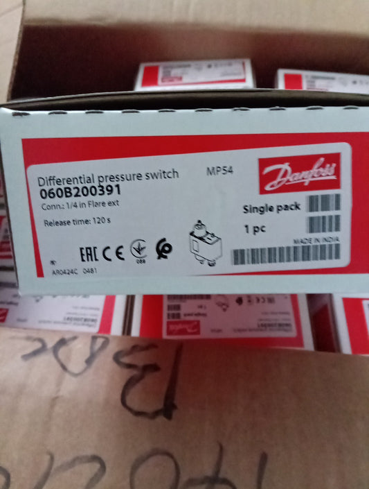 Danfoss 060B200391 Oil Differential Pressure Control, MP54