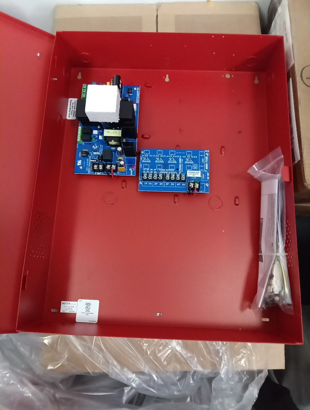 NEW Bosch IPP-AL400-ULPS ULPS Power Supply in Red Enclosure