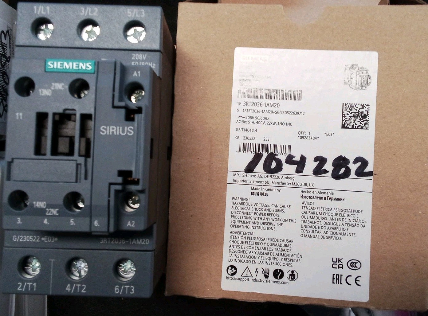 SIEMENS 3RT2036-1AM20 contactor New