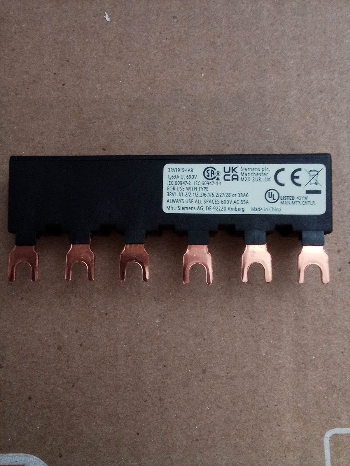 SIEMENS 3RV1915-1AB BUSBAR 63A 690V 3RV19151AB EN60947