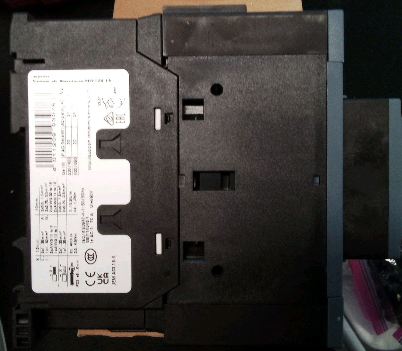 SIEMENS 3RT2036-1AM20 contactor New