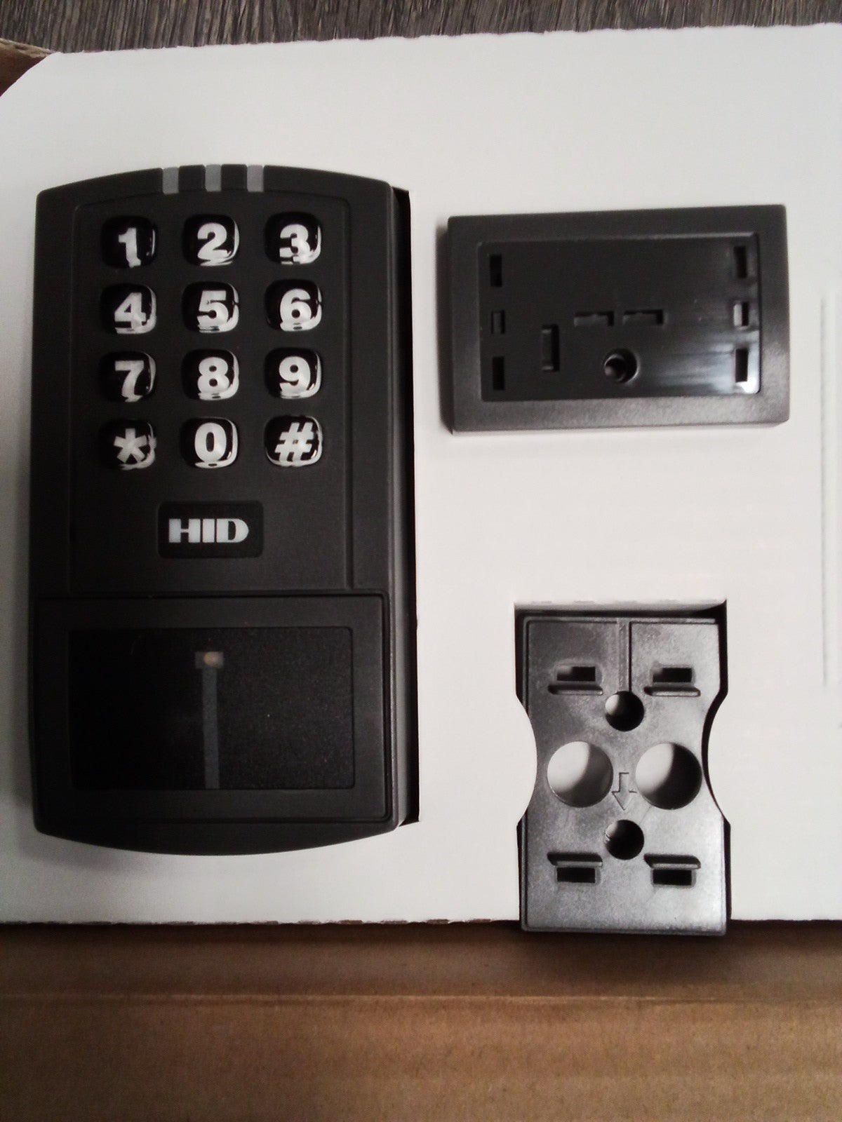 HID Prox Entry 4045CGNU0 Stand Alone Keypad Reader Black New Open Box