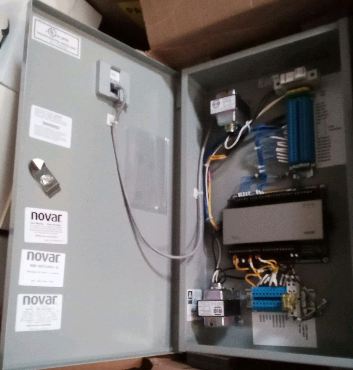 Novar Control Panel RCC1081-2