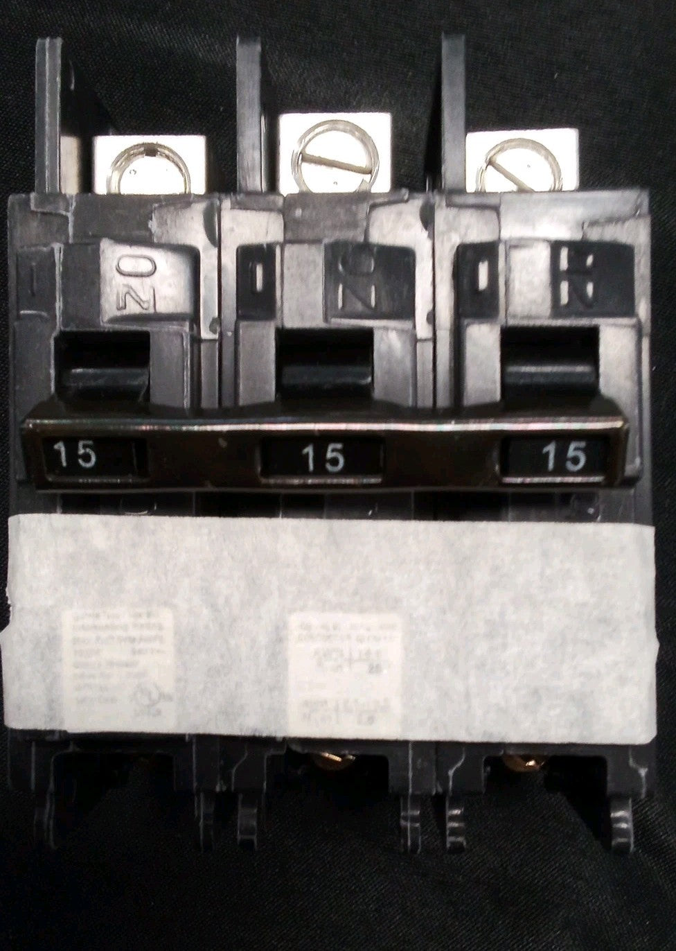 Siemens BQ3B015L 3 Pole 15 A Circuit Breaker