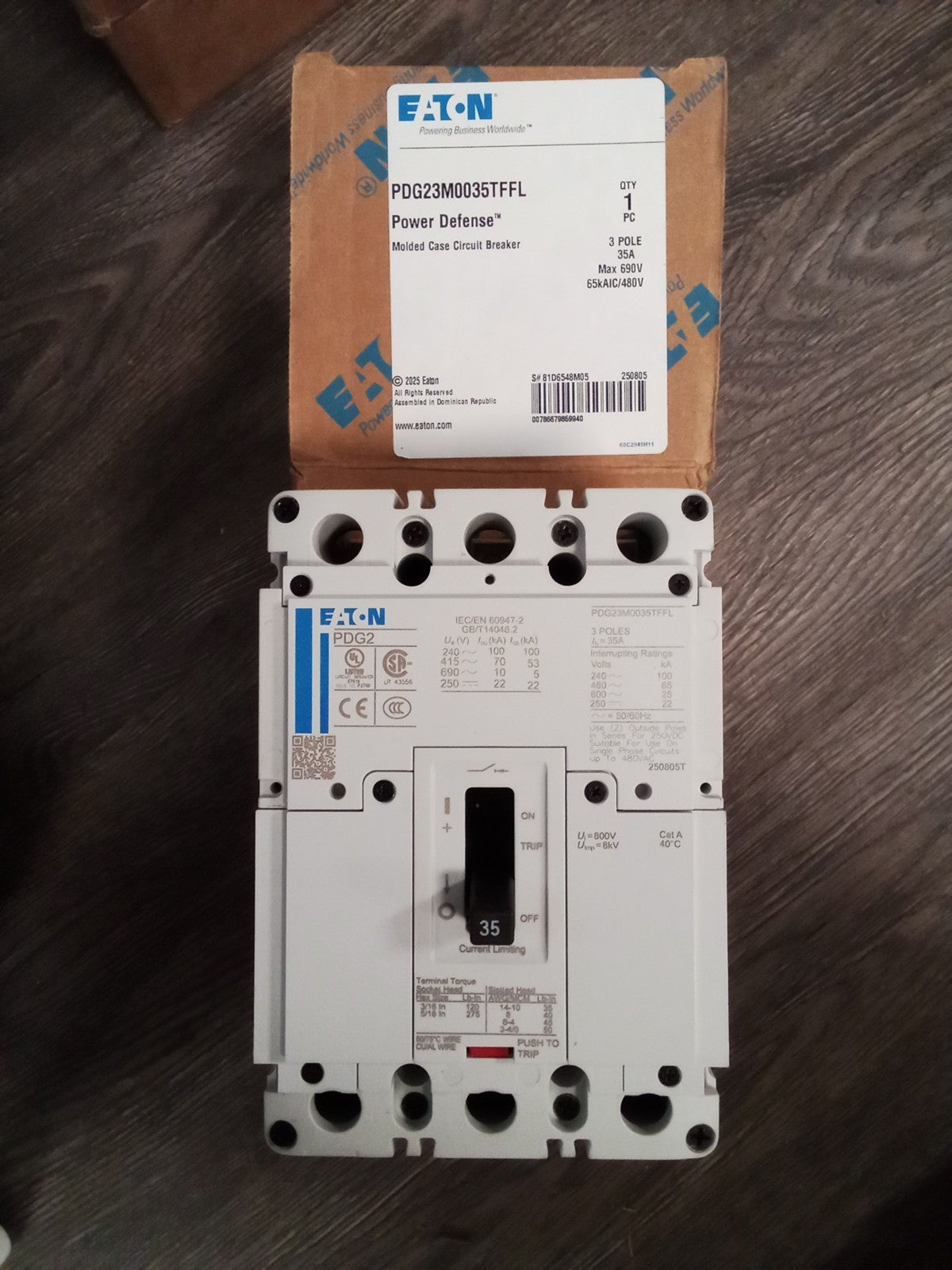 Eating Circuit Breaker PDG23M0035TFFL