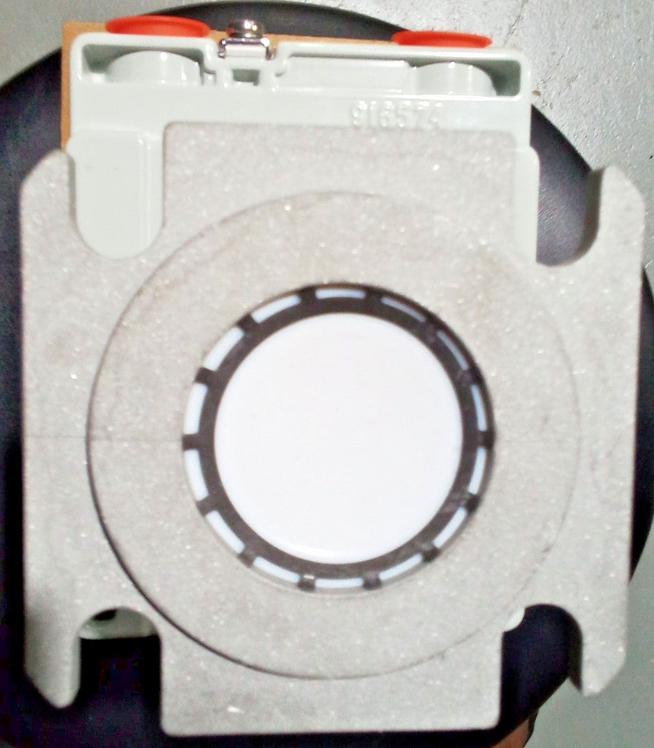 Thermo Fisher DTR131Z(HL)-A industrial Telemetry Reciever Transmitter 115VAC NEM