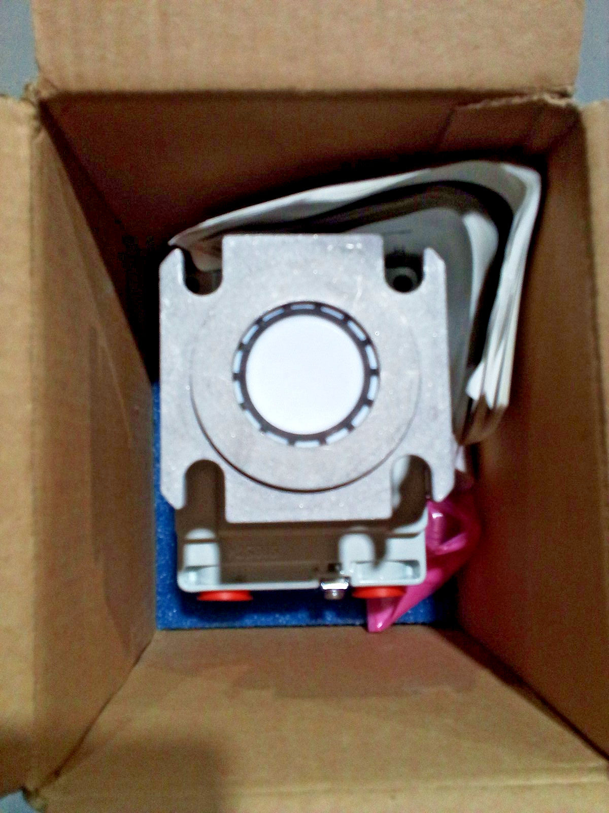 Thermo Fisher DTR131Z(HL)-A industrial Telemetry Reciever Transmitter 115VAC NEM