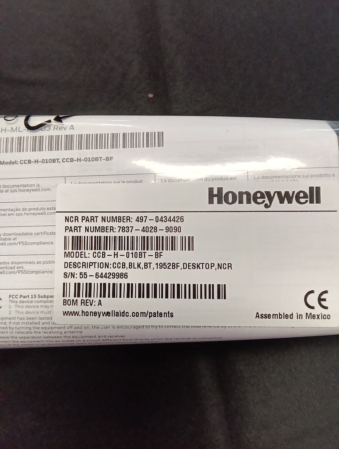 Honeywell NCR 1952-BF  Handheld Barcode Scanner with Charging Base